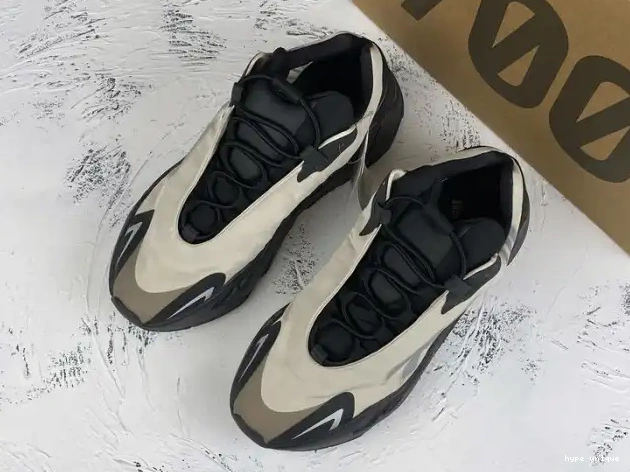 hype Bone Adidas FY3729 700 Boost Yeezy MNVN 0610